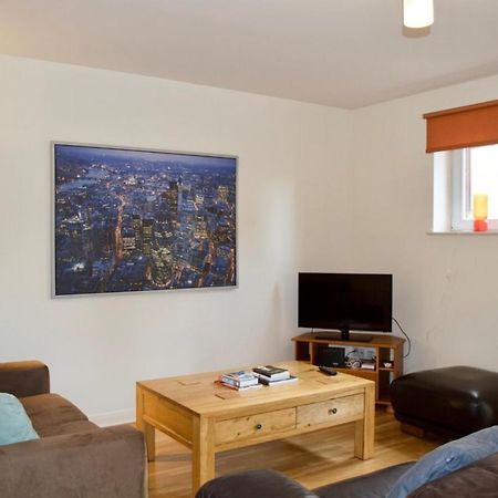 Modern 2 Bedroom City Centre Flat Эдинбург Экстерьер фото