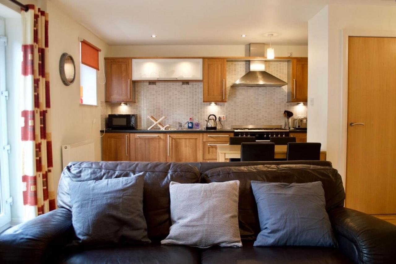 Modern 2 Bedroom City Centre Flat Эдинбург Экстерьер фото